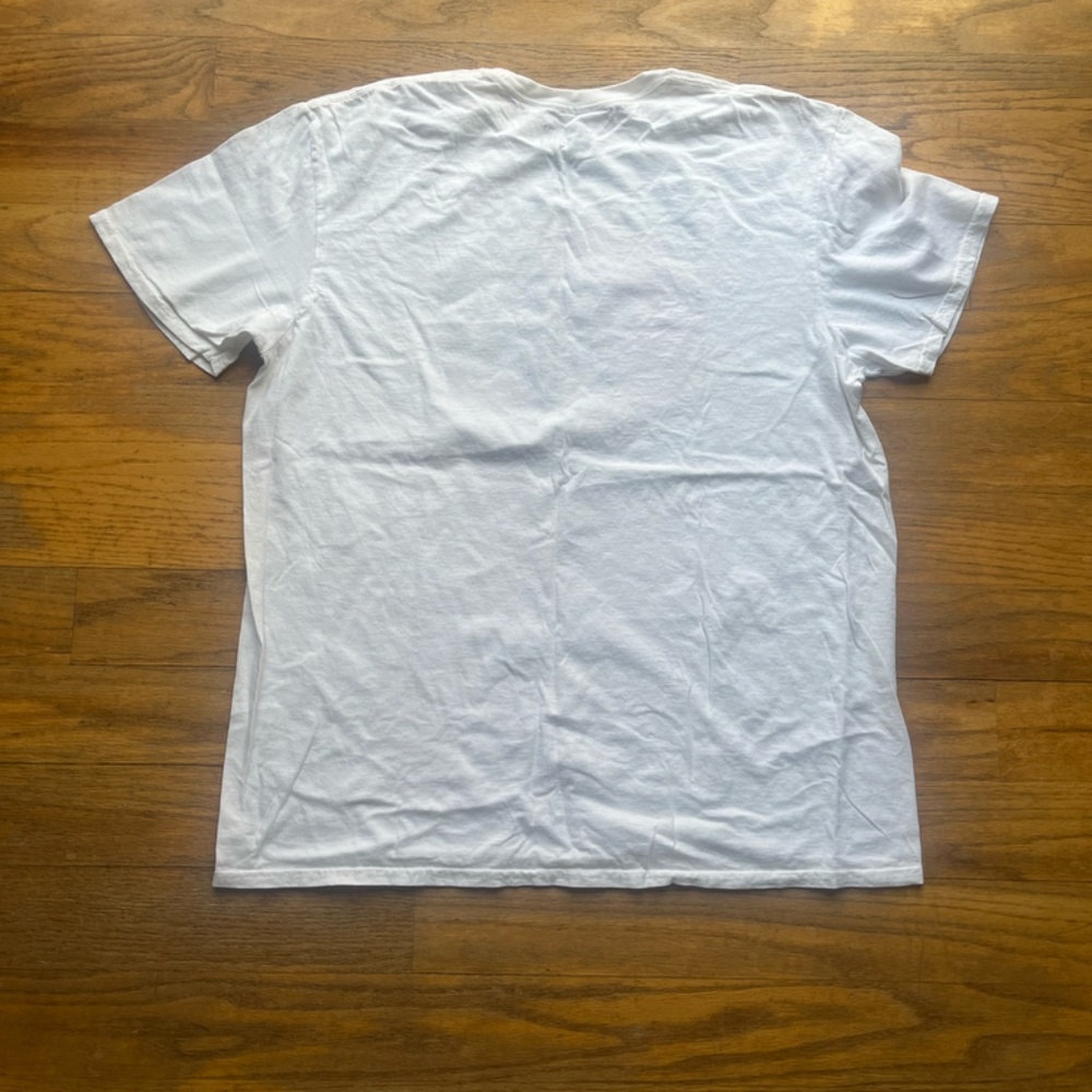 MTV T-Shirt - Picture 2 of 2